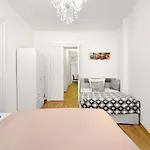 Grand Mitte Rosenthaler Platz