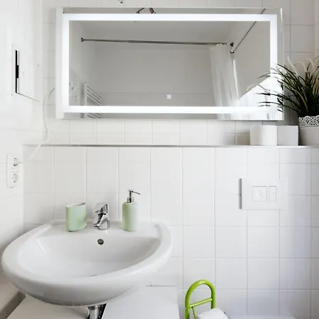 Grand Mitte Rosenthaler Platz Apartamento *