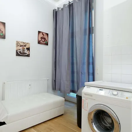 Grand Mitte Rosenthaler Platz Apartamento *