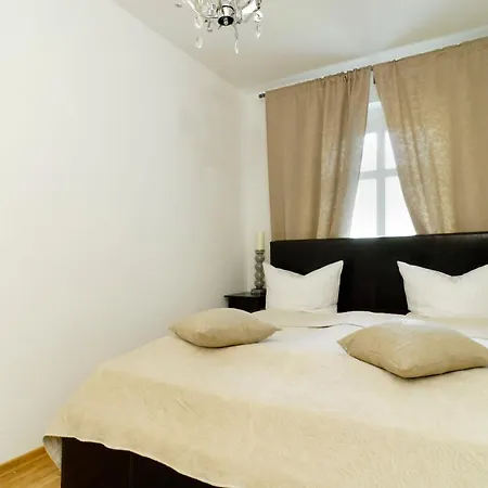 Grand Mitte Rosenthaler Platz *