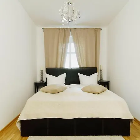 Grand Mitte Rosenthaler Platz