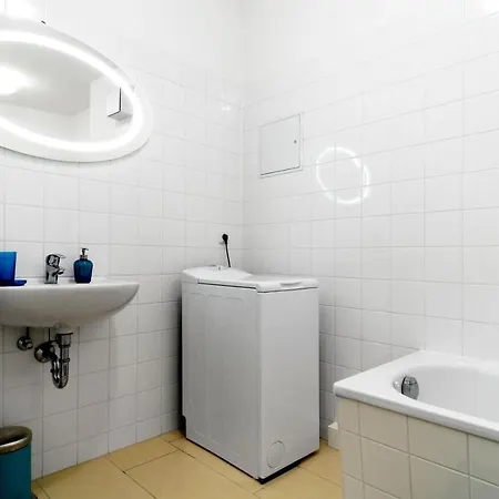 Grand Mitte Rosenthaler Platz Apartamento Berlín