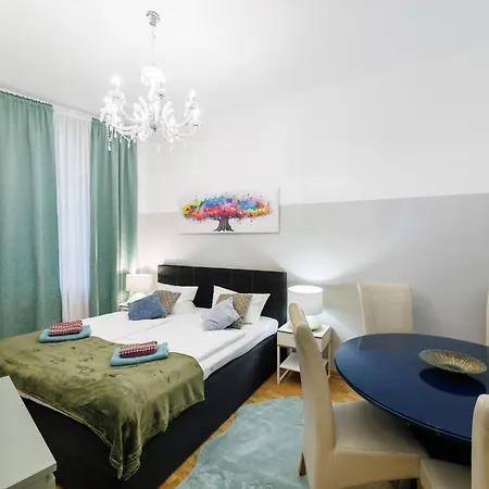 Grand Mitte Rosenthaler Platz