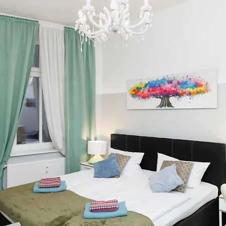 Grand Mitte Rosenthaler Platz *