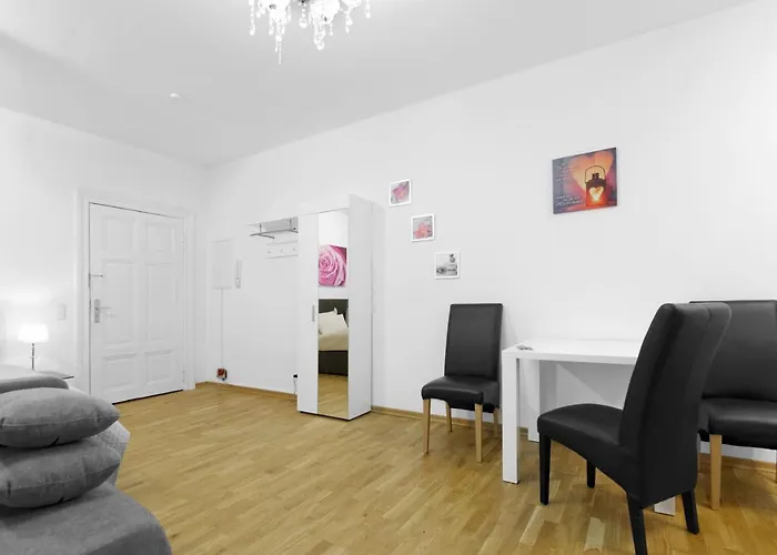 Grand Mitte Rosenthaler Platz דירה