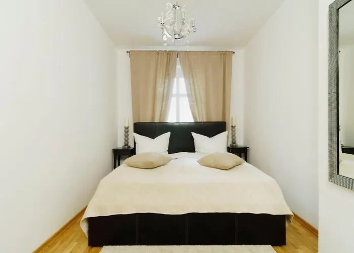 Grand Mitte Rosenthaler Platz