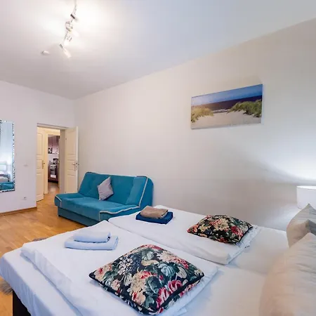 Grand Mitte Rosenthaler Platz Apartamento *