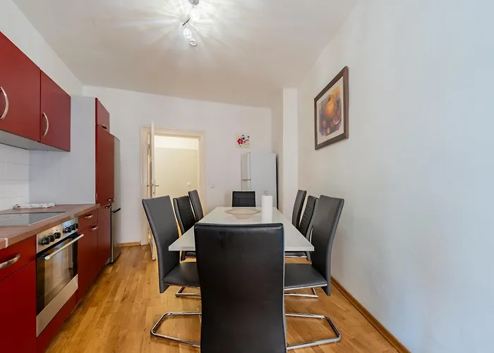 Grand Mitte Rosenthaler Platz