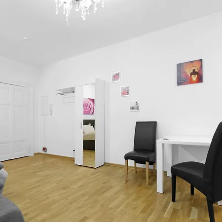 Grand Mitte Rosenthaler Platz דירה