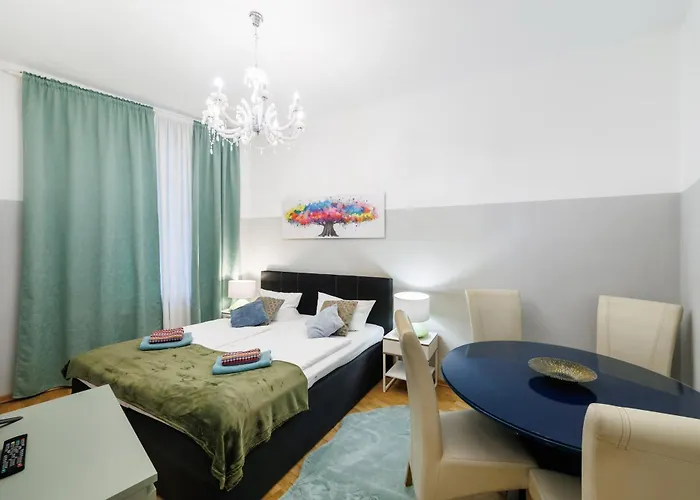 Grand Mitte Rosenthaler Platz